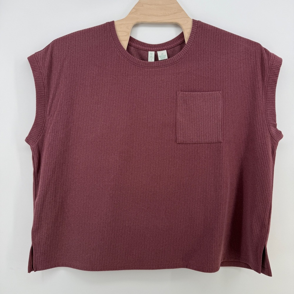 Brisas Top Womens 2X Burgundy Ribbed Boxy Sleeveless Chest Pocket Stretch NWT